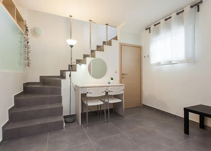 Tatil Evi Daphne, Beachfront House Glarokavos #feelslikehome