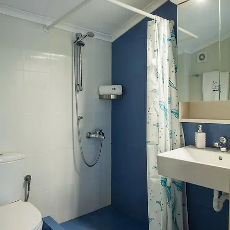 Daphne, Beachfront House Glarokavos #feelslikehome Pefkochori